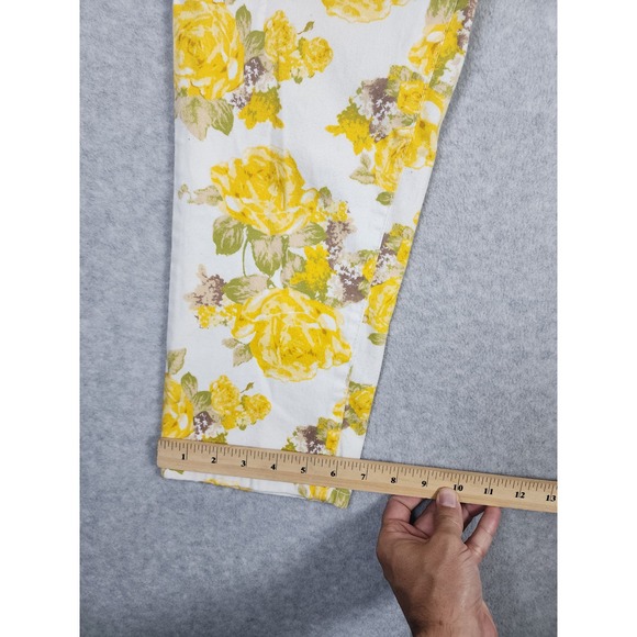 Charter Club Women's Yellow Floral High Rise Cotton Blend Capri Pant Size 8 - Picture 10 of 13